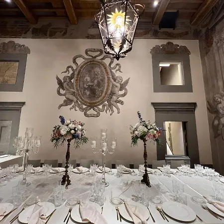 Nello's, Di Pregio Con