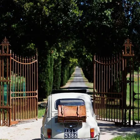 Villa Nello's, Di Pregio Con