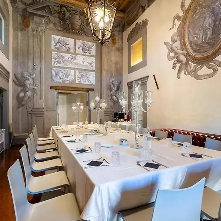 Villa Nello's, Di Pregio Con