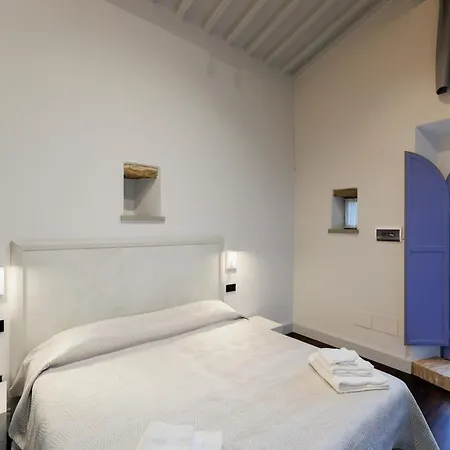 Villa Nello's, Di Pregio Con