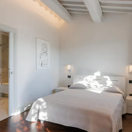 Nello's, Di Pregio Con *