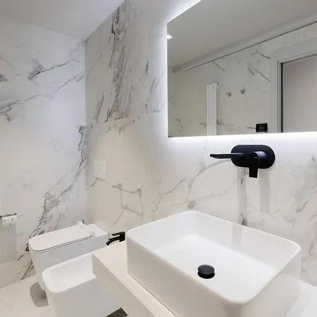 Nello's, Di Pregio Con