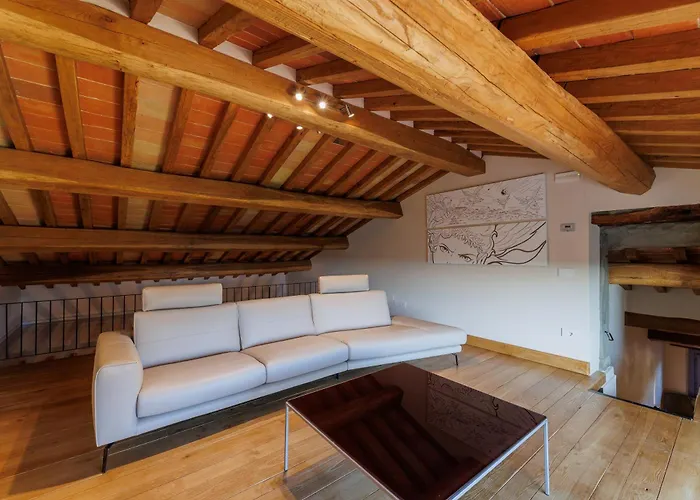 Nello's, Di Pregio Con