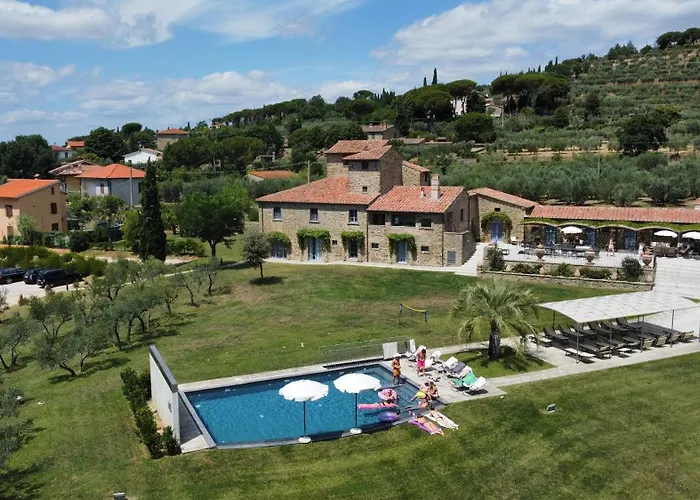 Nello's, Di Pregio Con Villa Cortona