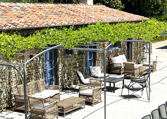 Nello's, Di Pregio Con Cortona